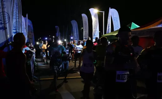 Ostatnie piątkowe zmagania na Festiwalu Biegowym. Ruszył Bieg Nocny na 7 km - 26